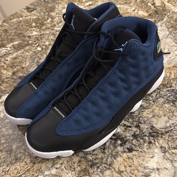 Never Worn: Air Jordan 13 Retro Navy Blue - Picture 2 of 4
